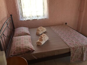 Comfort Apartment, Partial Sea View | Desk, laptop workspace, blackout drapes, iron/ironing board - Rose place (Spata-Artemida)