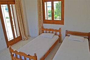 Departamento, vista a la montaña | Tabla de planchar con plancha, wifi gratis y ropa de cama 