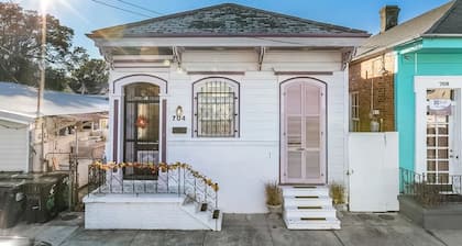 TrÚs bien situé dans le quartier historique de Marigny