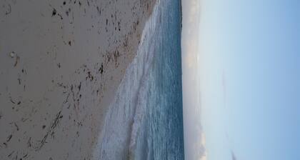 2 Bedroom 2bath cottage