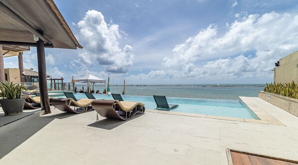 Apartment | Pool | Indoor pool, outdoor pool