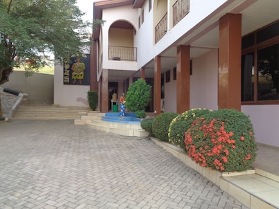 Queensland Hotel