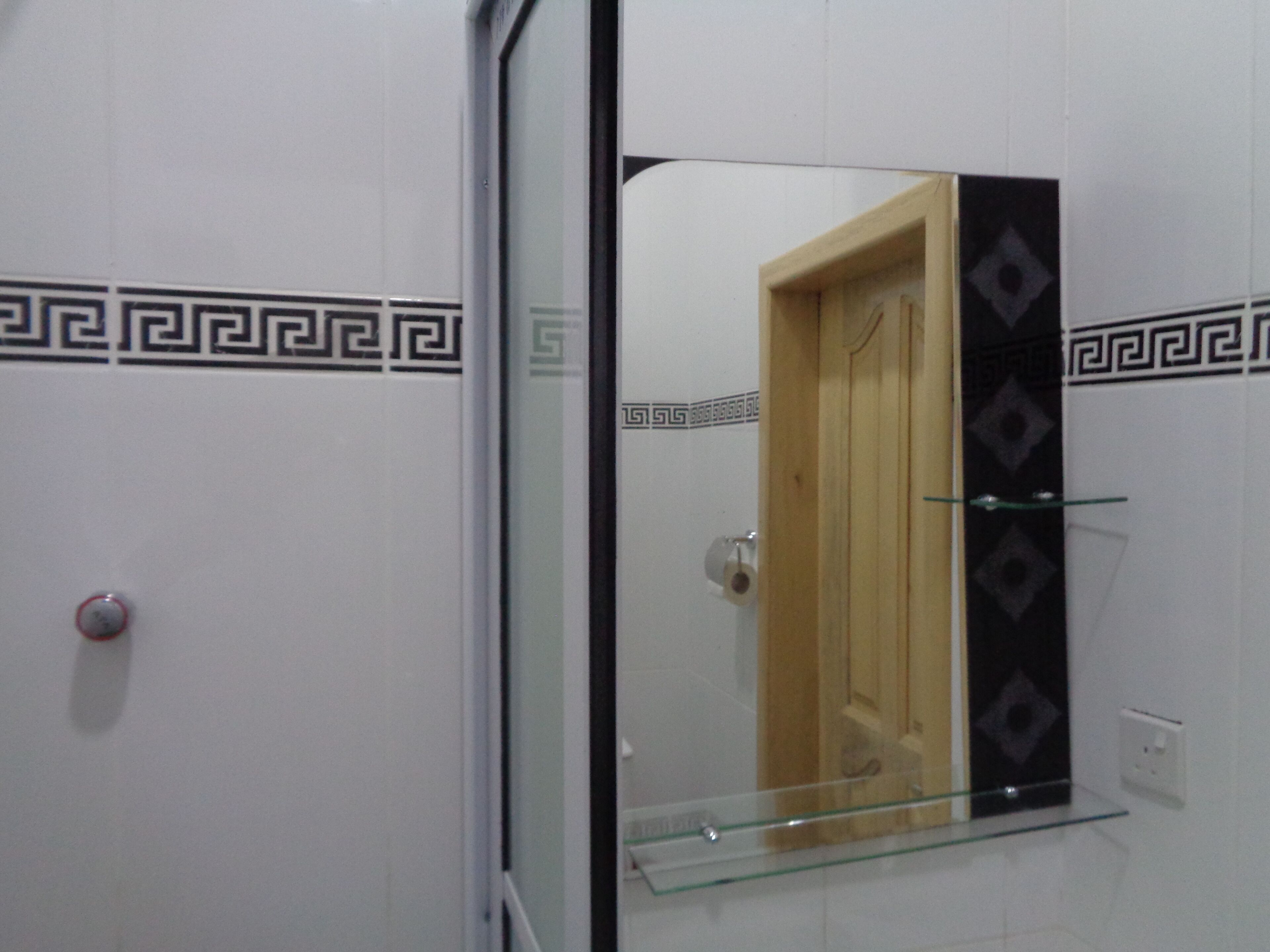 Phòng đôi | Phòng tắm | Vòi sen/bồn tắm kết hợp, bồn tắm ngâm, khăn tắm 