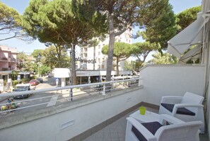 Studio, Stadtblick | Terrasse/Patio