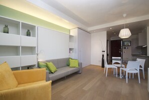 Studio, Stadtblick | Wohnbereich