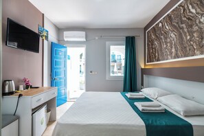 Standard Double Room | 1 bedroom, minibar, desk, free WiFi - Dreams Bodrum Otel (Bodrum)