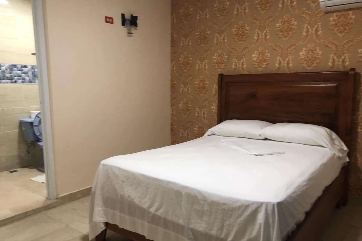 Desk, laptop workspace, blackout drapes, WiFi (free)
