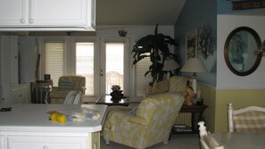 Interior - Paradise Home, view the sunsets and the Sunrise from your Porch (Crystal River)