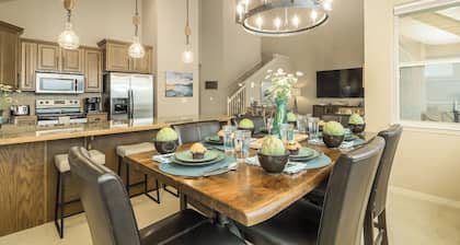 Branson Lakefront Penthouse at The View- Emerald Pointe!