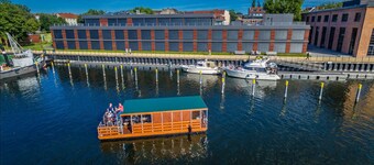 Hausboot Demmin an der Peene