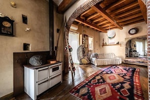 Apartment, 3 Schlafzimmer, Turm (Ammiraglia) | Zimmerausstattung