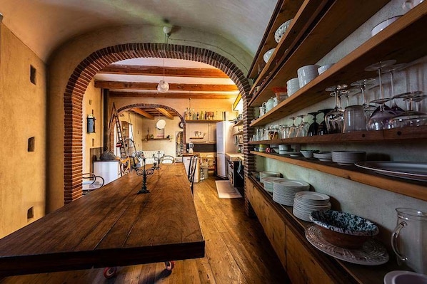 Apartment, 3 Bedrooms, Tower (Ammiraglia) | In-room dining