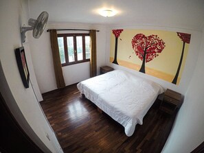 Iron/ironing board, free WiFi, bed sheets - Lima White House - Hostel (Lima)