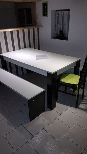 Apartamento | Opções para refeição no quarto