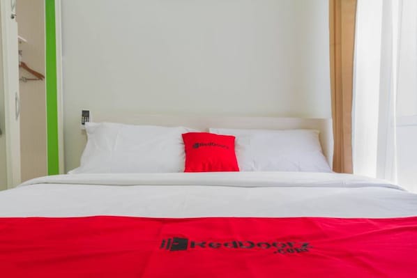 Chambre double | Bureau, accès au Wi-Fi (inclus), literie fournie
