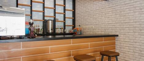 Bar (en la propiedad)