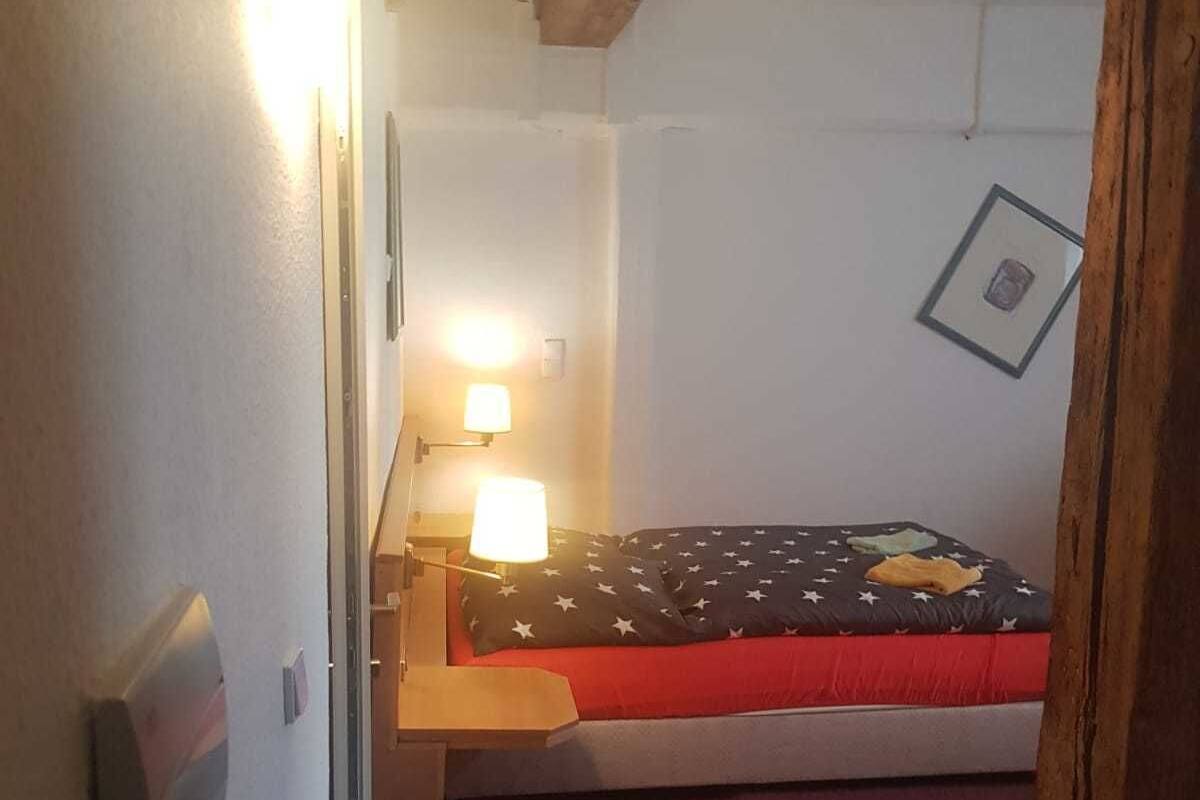Standard-Apartment, 1 Queen-Bett | 1 Schlafzimmer, kostenlose Babybetten, kostenloses WLAN