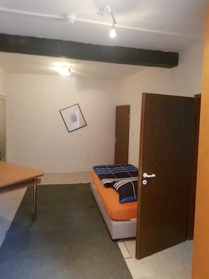 Apartment, 2 Single Beds