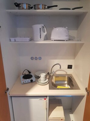 Apartment, 2 Einzelbetten | Eigene Kochnische | Kühlschrank, Mikrowelle, Herdplatte