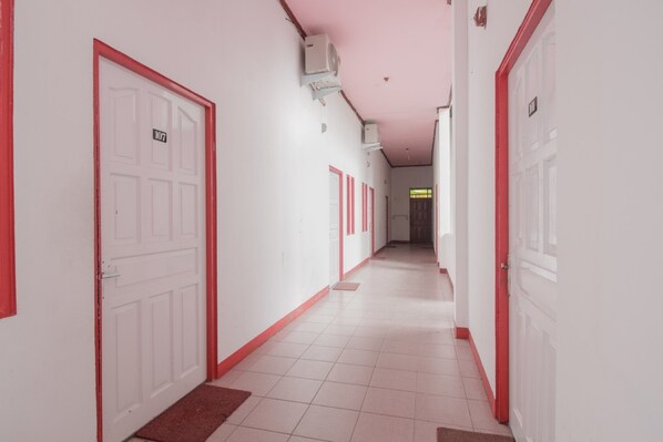 Interior - KoolKost Syariah near Ayani Mega Mall Pontianak (Pontianak)