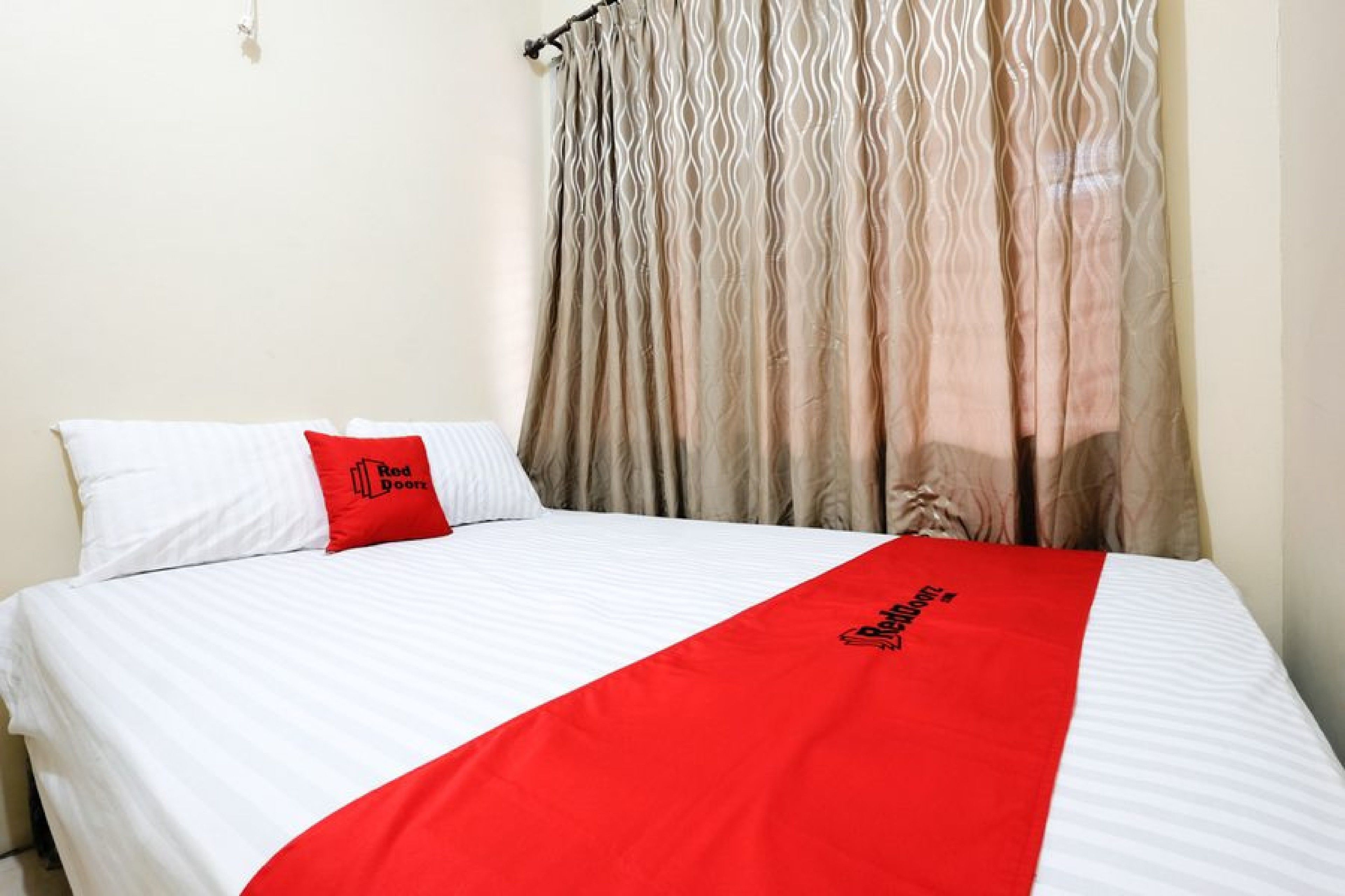 Foto - RedDoorz near Universitas Diponegoro Semarang