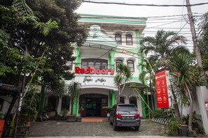 واجهة ال�منشأة