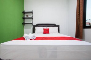 Bureau, Wi-Fi gratuit, draps fournis