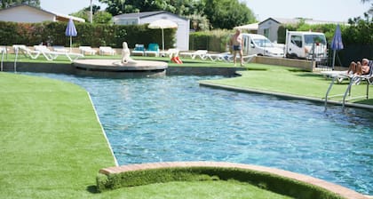 Camping Les Jardins D'Elsa