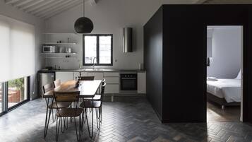 Appartement Deluxe, 2 chambres (9 T2) | Restauration dans la chambre