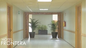 Reception - Hotel Frontera Baja (Mexicali)