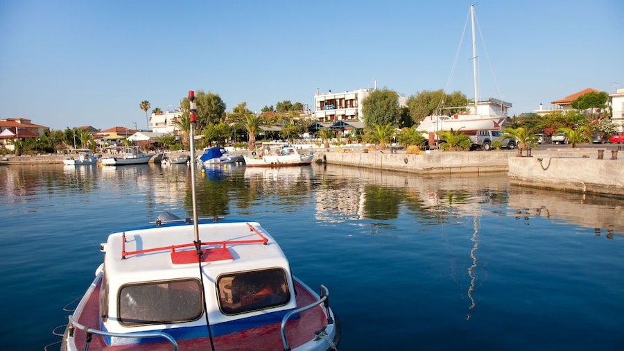 Akroyali Hotel & Villas