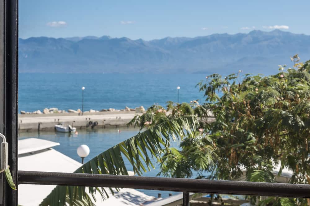 Akroyali Hotel & Villas