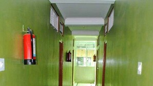 Hallway - Hotel yamuna-aditya (Bhatwari)