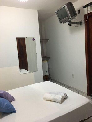 Minibar, free WiFi, bed sheets - Pousada do Cacau (Porto Seguro)