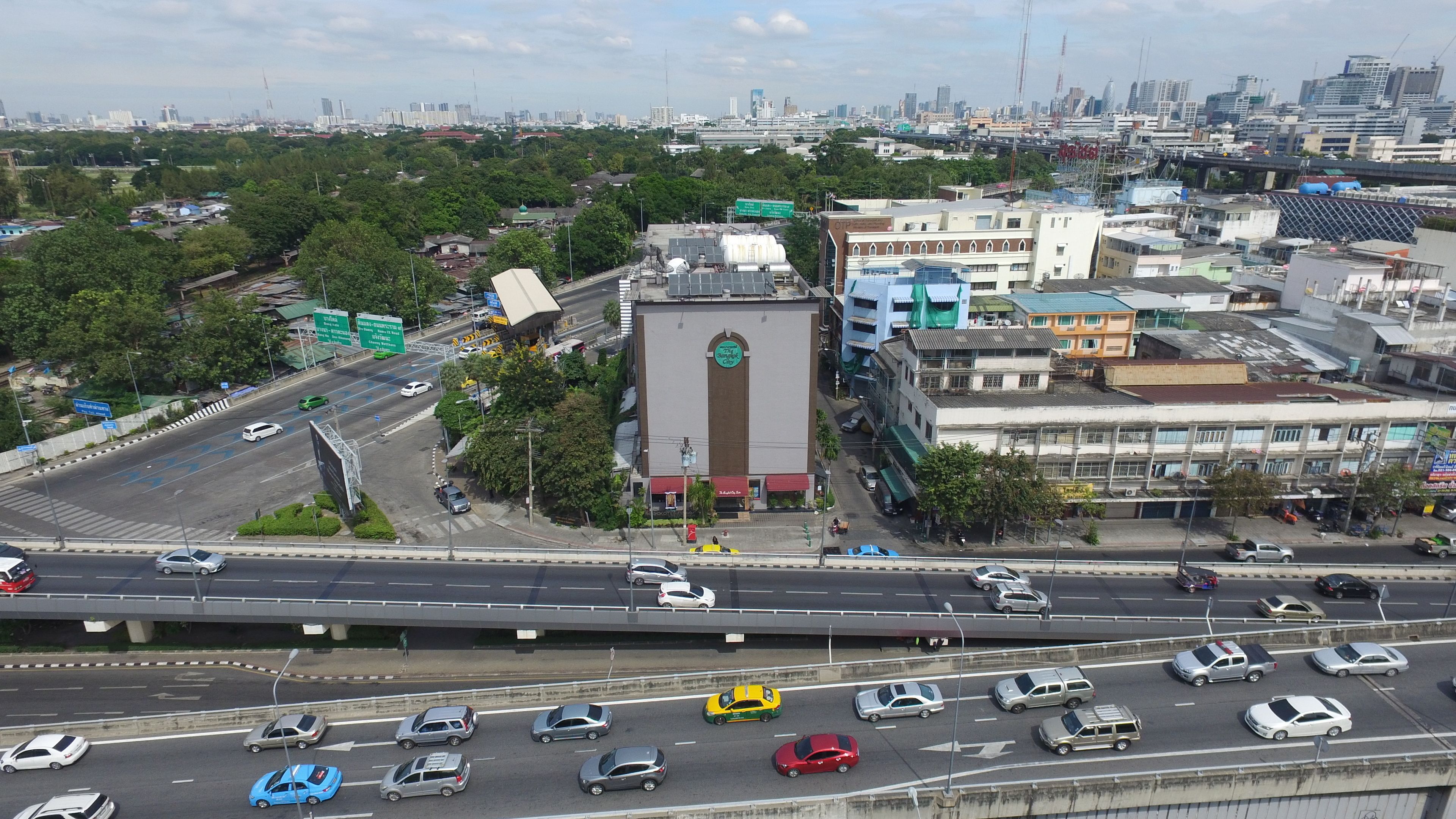 Photo - Bangkok City Suite