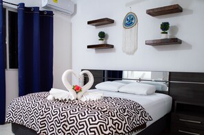 Family House, 2 Double Beds | Iron/ironing board, free WiFi - Casa de Gus (Playa del Carmen)