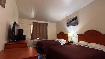 Chambre, 1 lit double, non-fumeurs | Wi-Fi gratuit, draps fournis