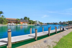 Condo, 1 King Bed (Eagle Cay Building 3-305) | Pool