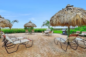 Condo, Multiple Beds (Tradewinds 1003) | Property grounds