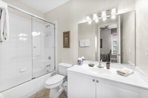 Condo, Multiple Beds (Peaceful condo with pool and steps to) | Bathroom - Peaceful Condo With Pool and Steps to South Beach (Marco Island)