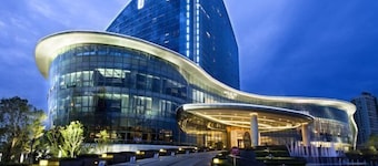 Suining Dongxu Soluxe International Grand Hotel