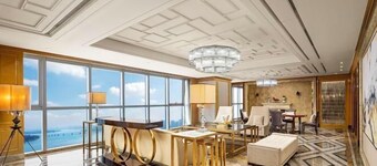 Suining Dongxu Soluxe International Grand Hotel