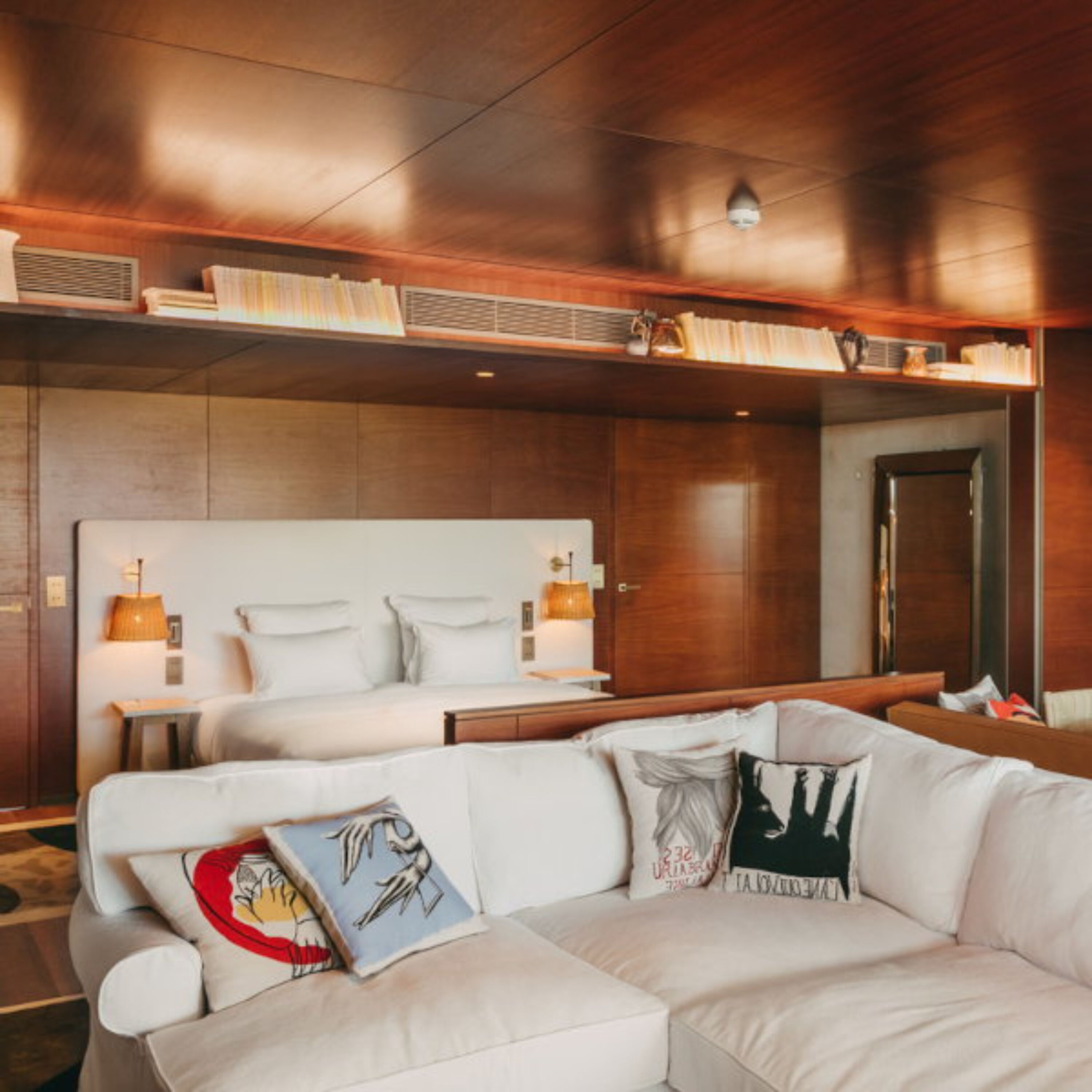 suite (pool, loft) | premium bedding, in-room safe, individually decorated