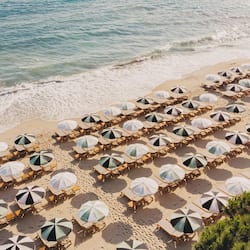 Plage, navette gratuite vers la plage, chaises longues