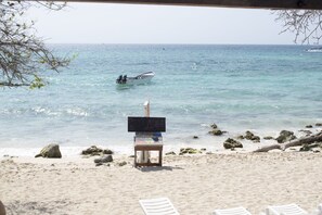 On the beach - The Pacho Lay (Cartagena)