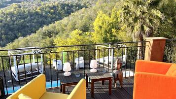 Villa Luxe, 4 chambres, vue piscine | Terrasse/Patio