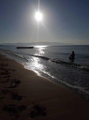 Beach massages - Pyeaca Guesthouse (Little London)