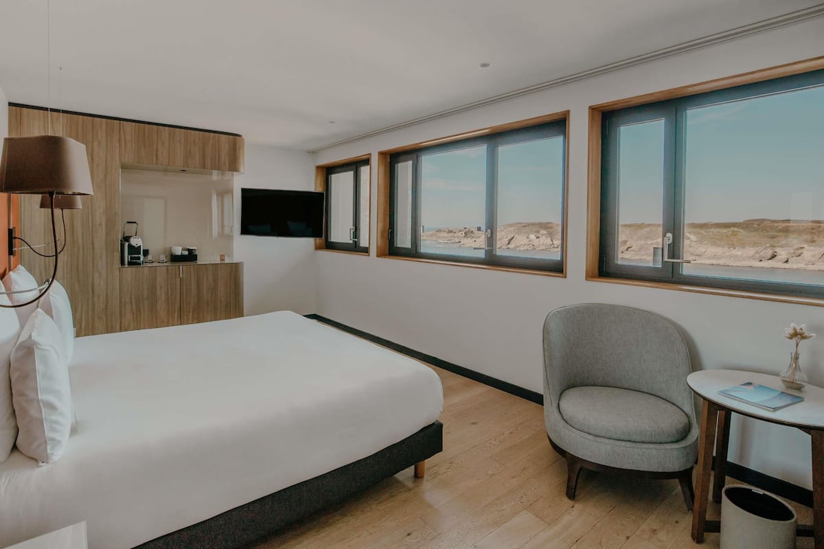 Classic-Zimmer, 1 Queen-Bett (Facing the sea)