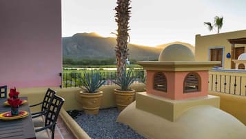 House, 2 Bedrooms | Terrace/patio