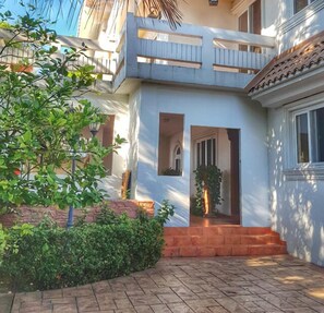 Voorkant van accommodatie